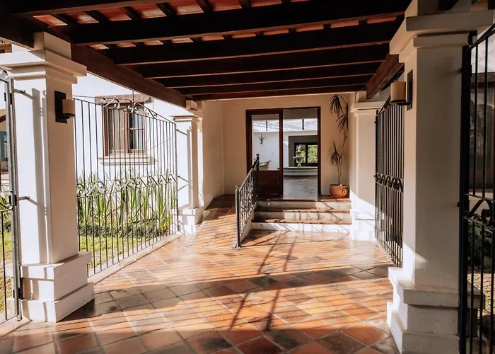 Hotel Torrontes